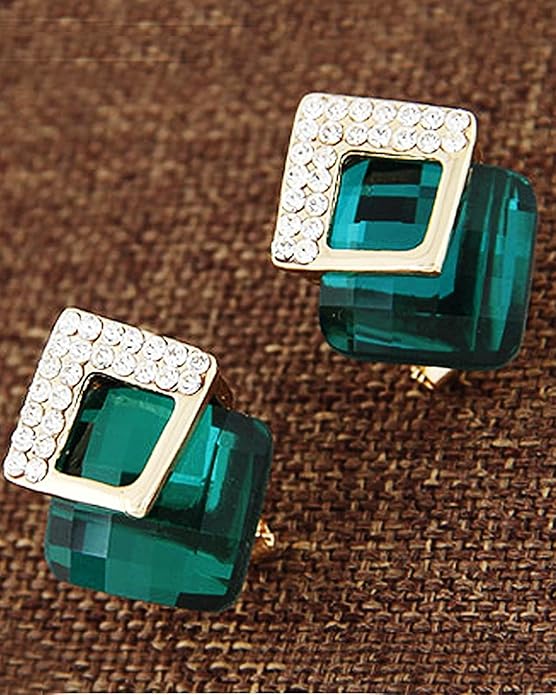 Luxury Crystal Square Earrings – Elegant Statement Glam ✨💚